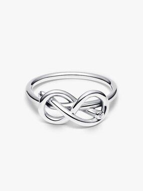 Pandora Infinity Knot Ring